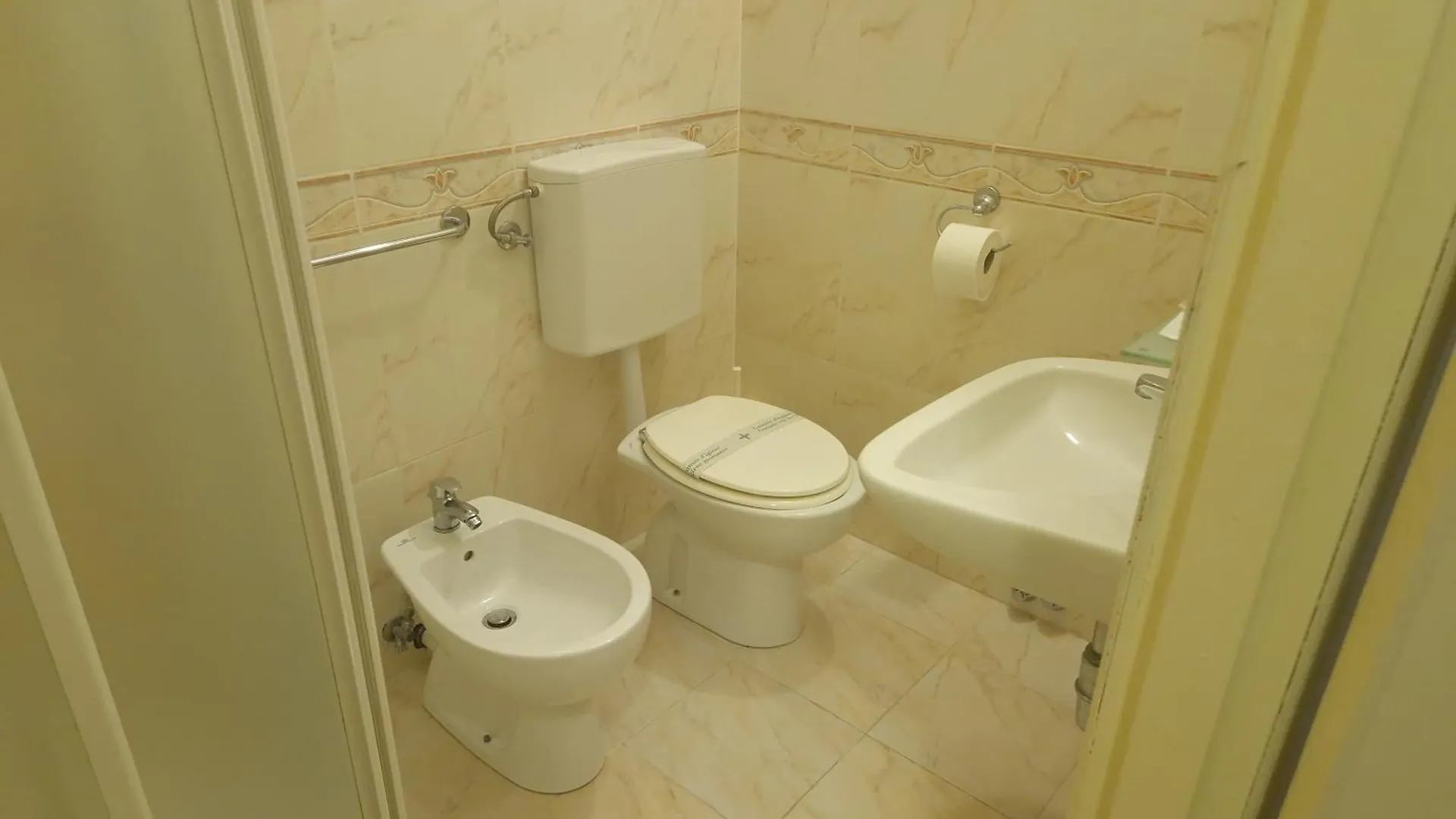 Hotel Genzianella Florencie 2*,